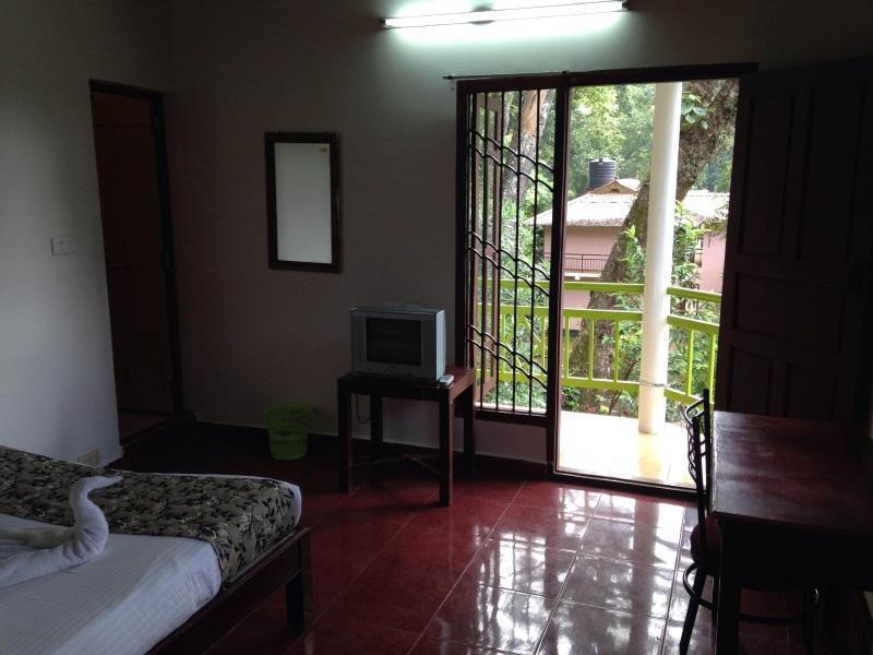 Spice Jungle Resort Munnar Exterior photo