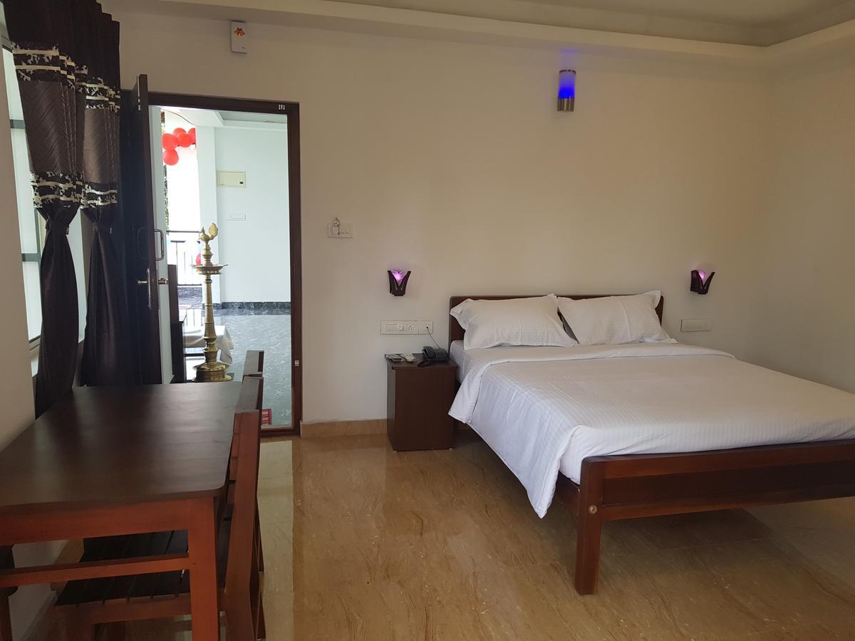 Spice Jungle Resort Munnar Exterior photo