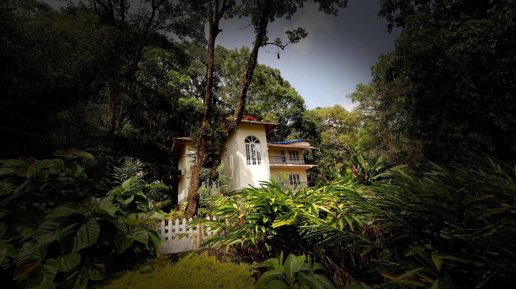 Spice Jungle Resort Munnar Exterior photo